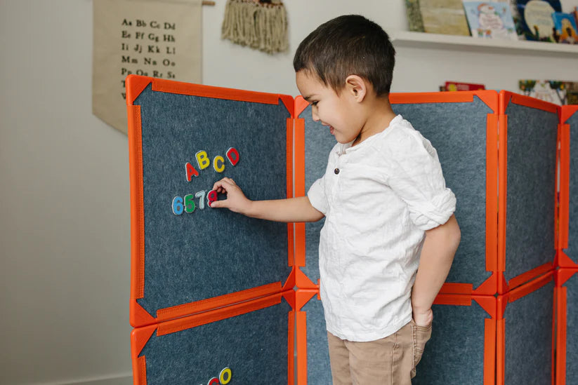 🏠Jeu de Construction Magnétique Créatif BabyMontessori™ – Apprentissage & Imagination pour Enfants (24 Panneaux)